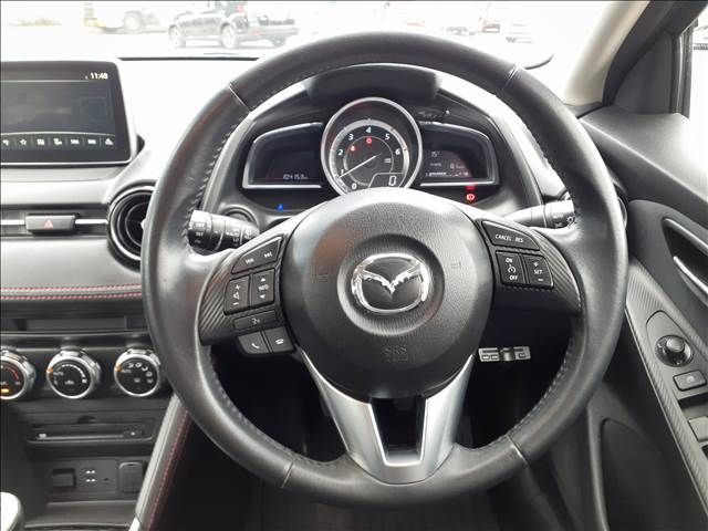 MAZDA DEMIO 2015