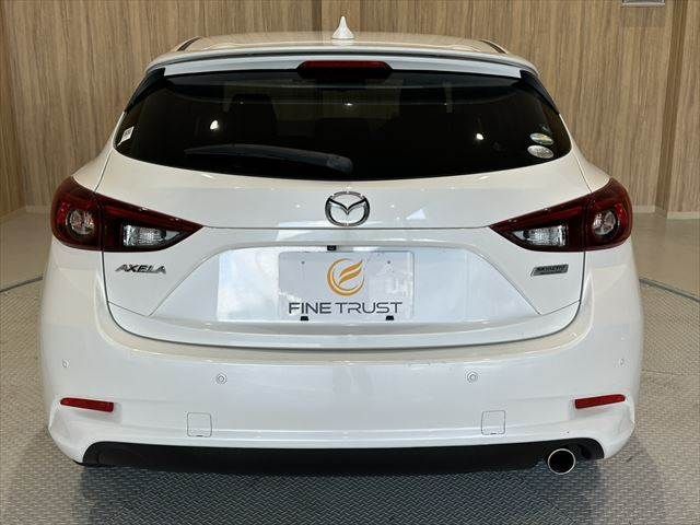 MAZDA AXELA SPORTS 2017