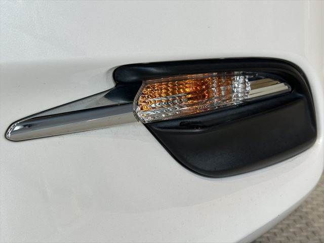 MAZDA AXELA SPORTS 2017