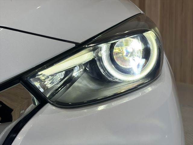 MAZDA AXELA SPORTS 2017