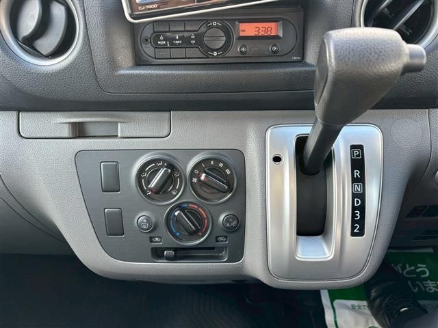 NISSAN NV350 CARAVAN 1.2t 2020