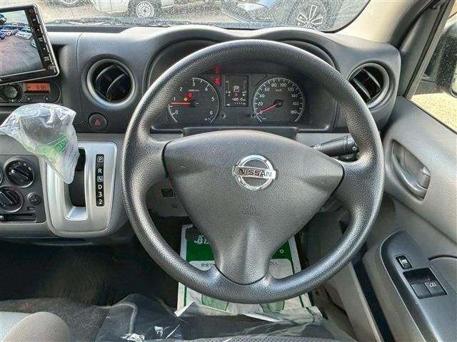 NISSAN NV350 CARAVAN 1.2t 2020