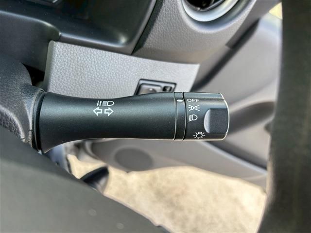 NISSAN NV350 CARAVAN 1.2t 2020