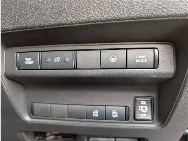 NISSAN SERENA  WG 2023