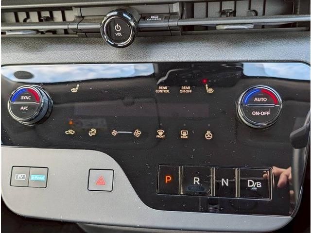 NISSAN SERENA  WG 2023