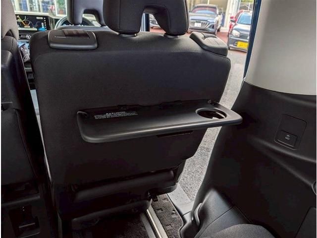 NISSAN SERENA  WG 2023