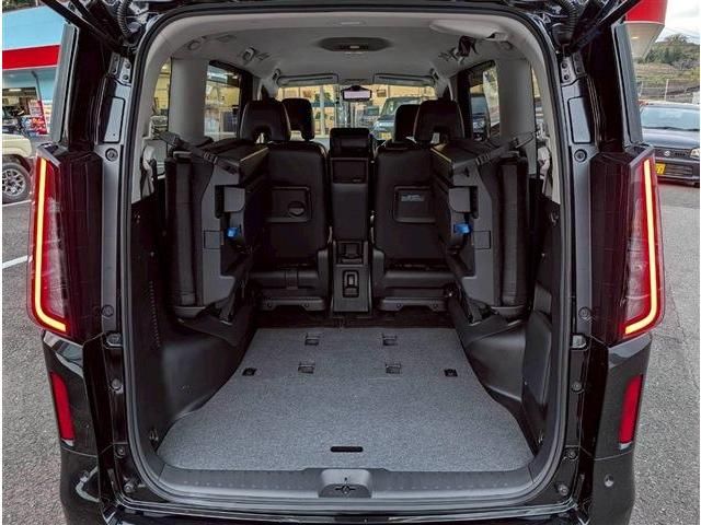 NISSAN SERENA  WG 2023