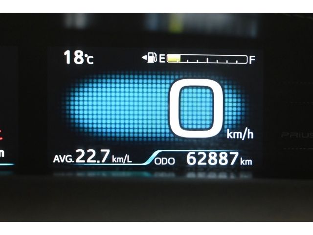 TOYOTA PRIUS PHV 2019