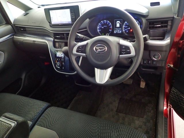 DAIHATSU MOVE CUSTOM 2015