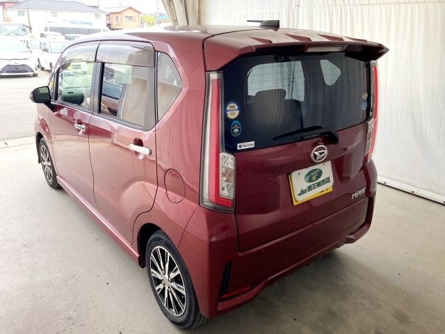 DAIHATSU MOVE CUSTOM 2015