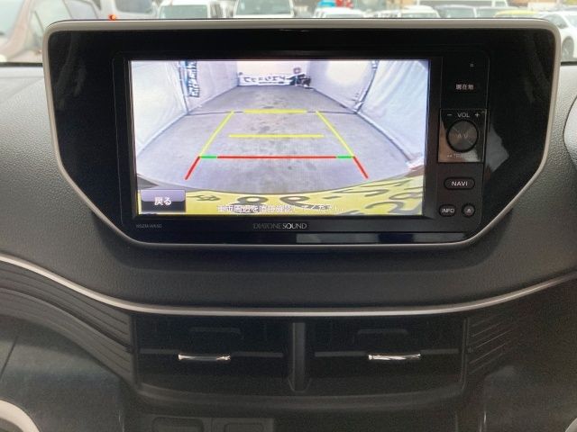 DAIHATSU MOVE CUSTOM 2015