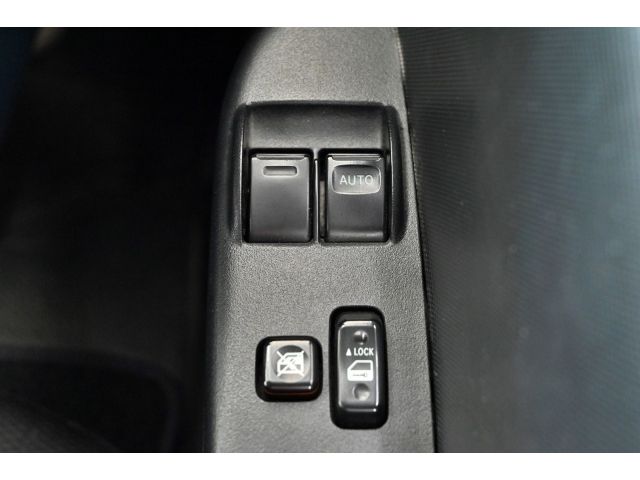 TOYOTA HIACE van 1.2t 2WD 2018