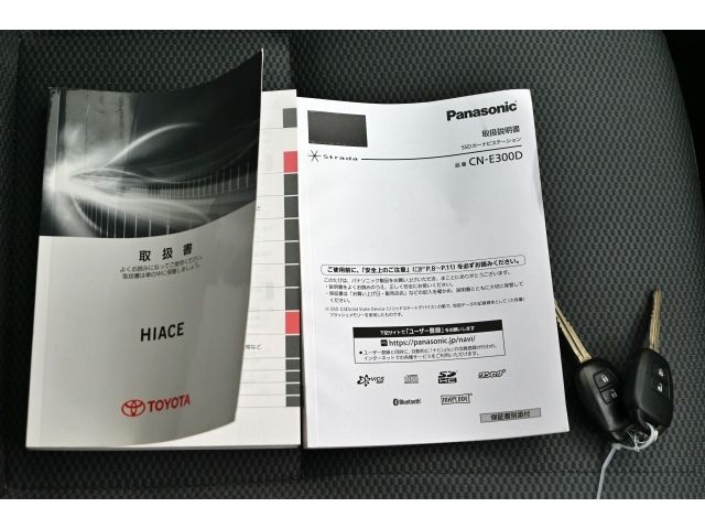 TOYOTA HIACE van 1.2t 2WD 2018