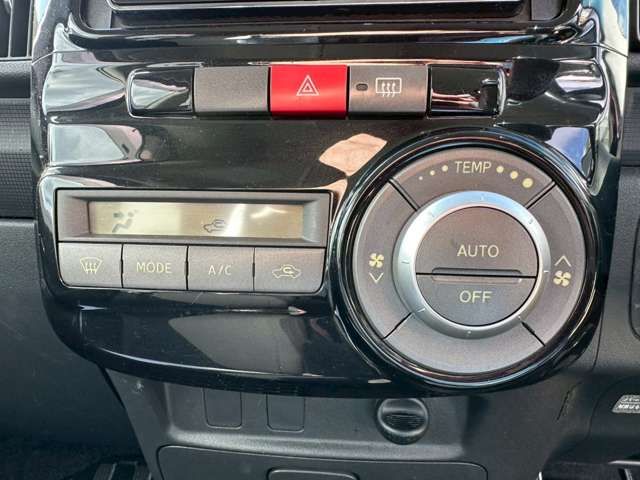 DAIHATSU TANTO CUSTOM 2012