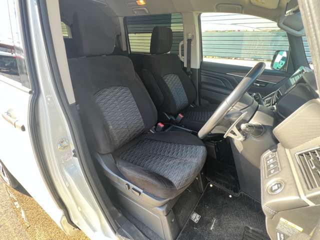 MITSUBISHI DELICA D:5 4WD 2019