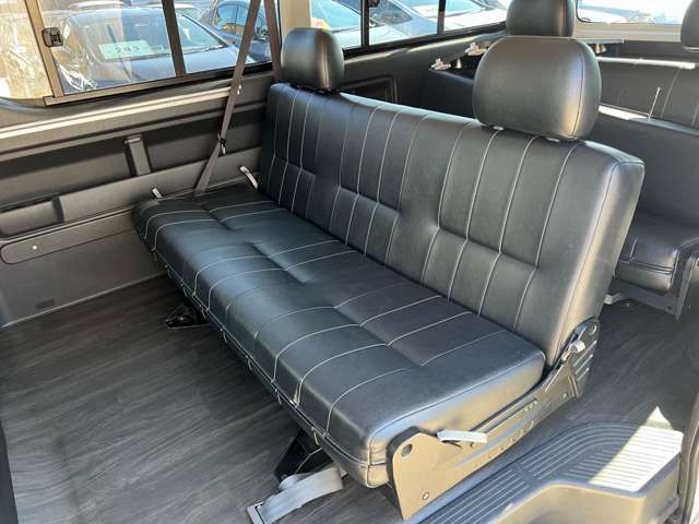 TOYOTA HIACE wagon 2012