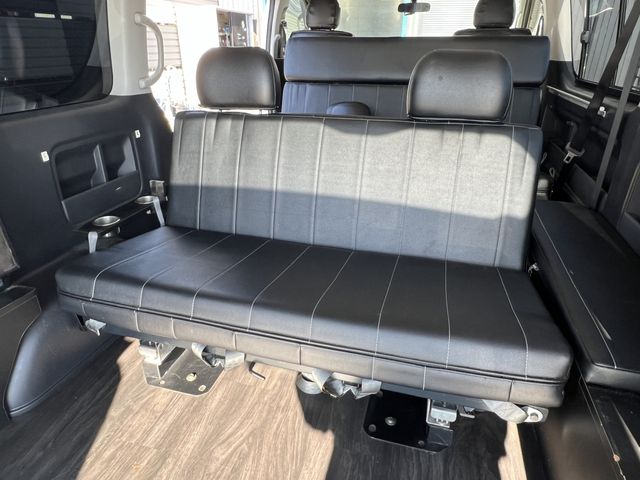 TOYOTA HIACE wagon 2012