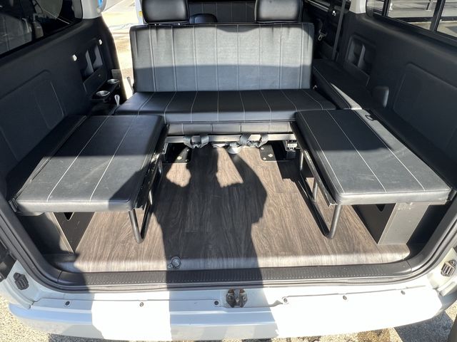 TOYOTA HIACE wagon 2012