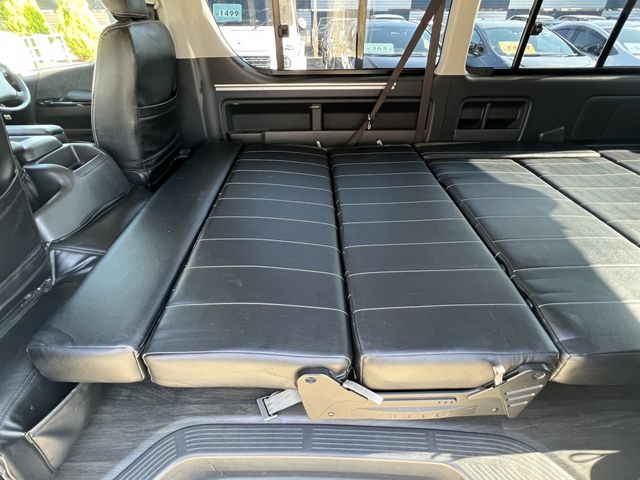 TOYOTA HIACE wagon 2012