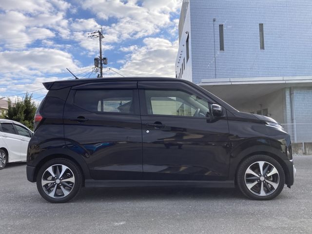 MITSUBISHI ek X 2020