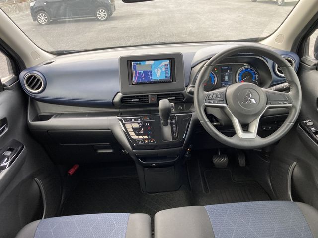 MITSUBISHI ek X 2020