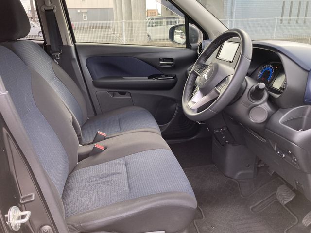 MITSUBISHI ek X 2020