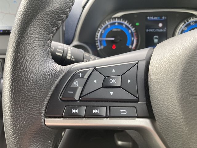 MITSUBISHI ek X 2020