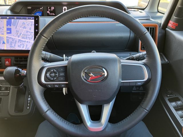 DAIHATSU TANTO FAN CROSS 2023