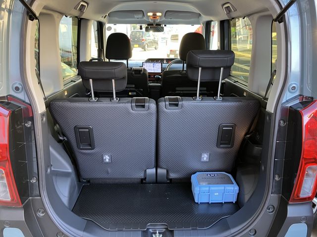 DAIHATSU TANTO FAN CROSS 2023