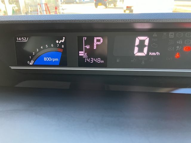 DAIHATSU TANTO FAN CROSS 2023