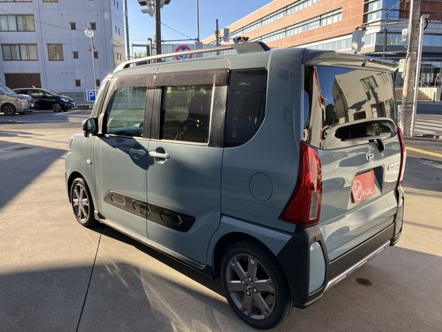 DAIHATSU TANTO FAN CROSS 2023