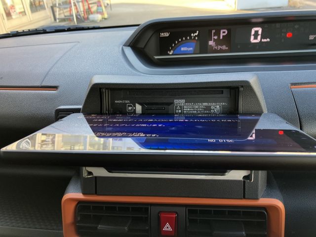 DAIHATSU TANTO FAN CROSS 2023