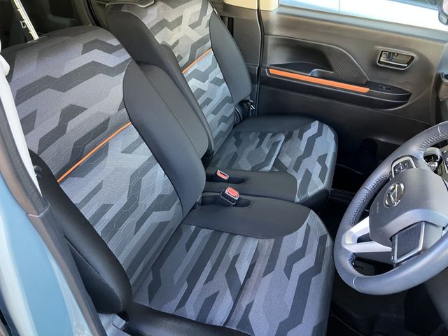 DAIHATSU TANTO FAN CROSS 2023