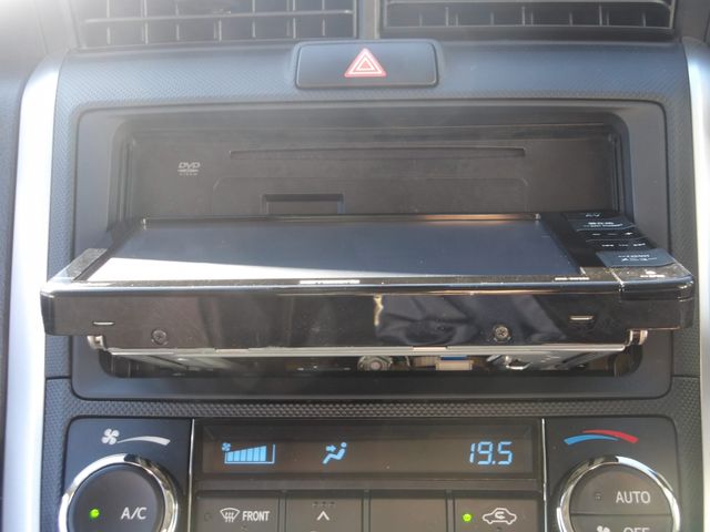 TOYOTA COROLLA FIELDER HYBRID 2020