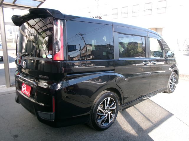 HONDA STEPWAGON SPADA 2016