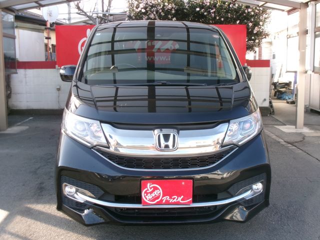 HONDA STEPWAGON SPADA 2016