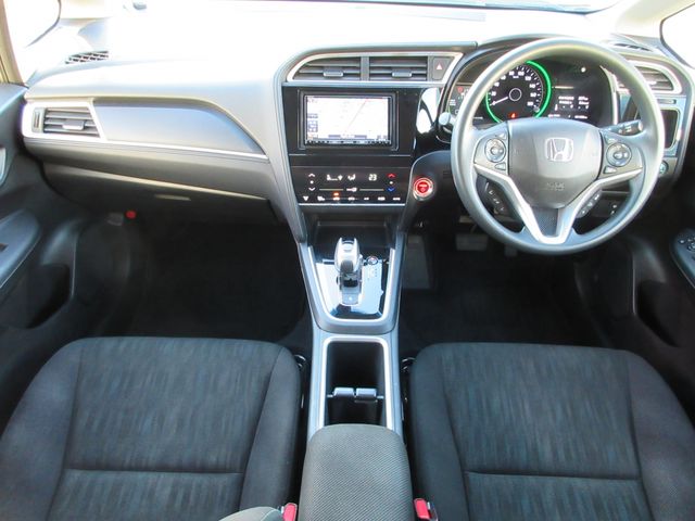 HONDA SHUTTLE HYBRID 4WD 2020