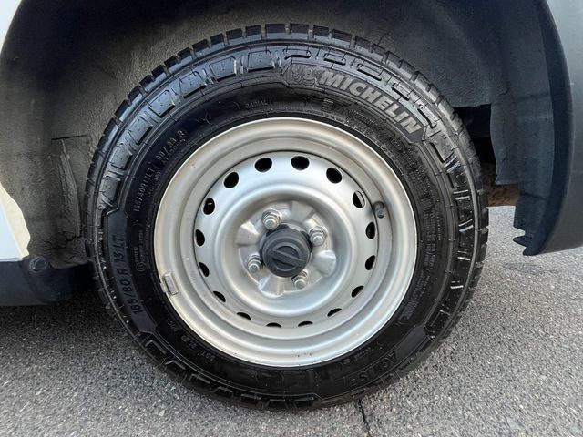 NISSAN NV150 AD 2WD 2020