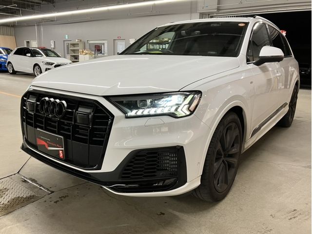 AUDI AUDI  Q7 2022
