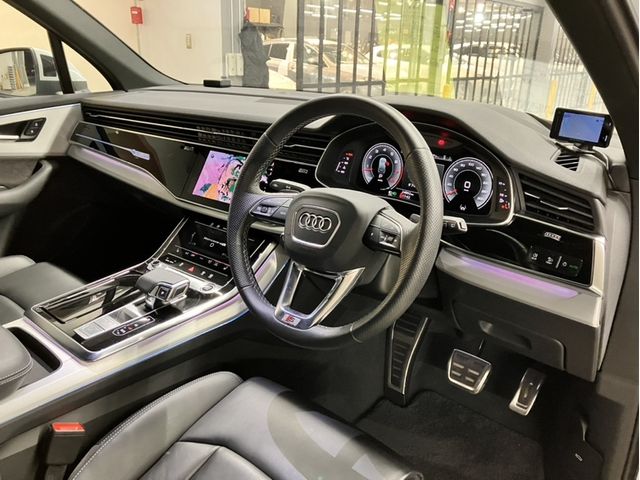 AUDI AUDI  Q7 2022