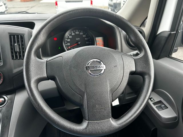 NISSAN NV200 VANETTE van 2019