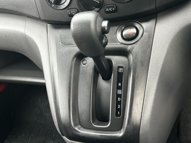 NISSAN NV200 VANETTE van 2019