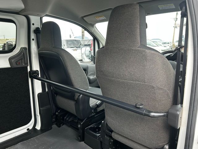 NISSAN NV200 VANETTE van 2019