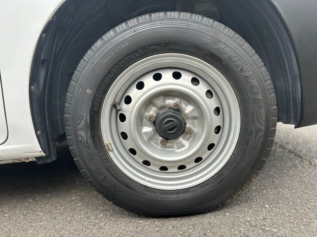 NISSAN NV200 VANETTE van 2019