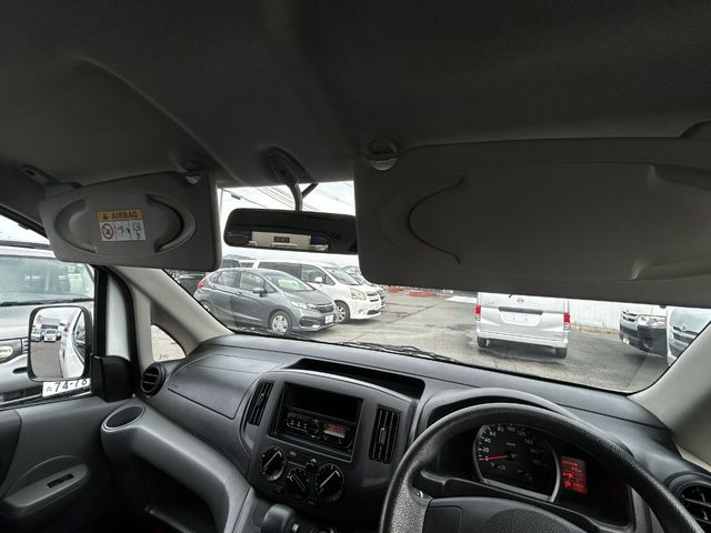 NISSAN NV200 VANETTE van 2019