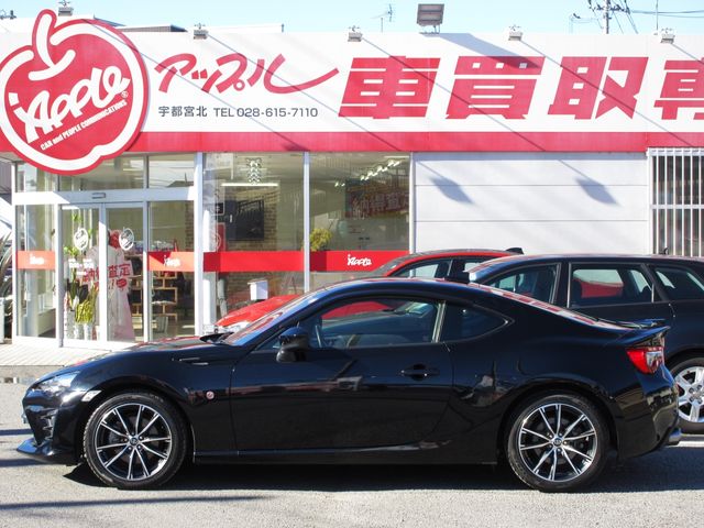 TOYOTA 86 2017