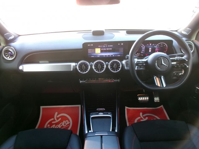 MERCEDES BENZ MERCEDES BENZ GLB 2024