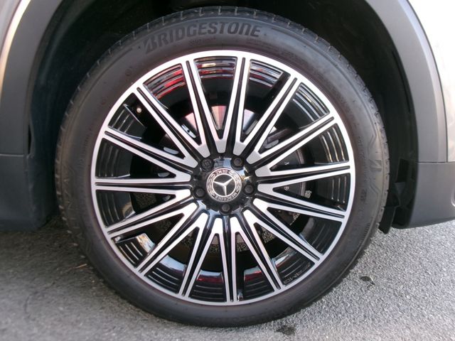 MERCEDES BENZ MERCEDES BENZ GLB 2024