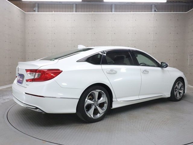 HONDA ACCORD HYBRID 2021