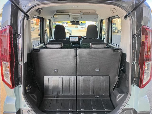 SUZUKI Spacia GEAR 2024